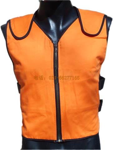 ���ر���